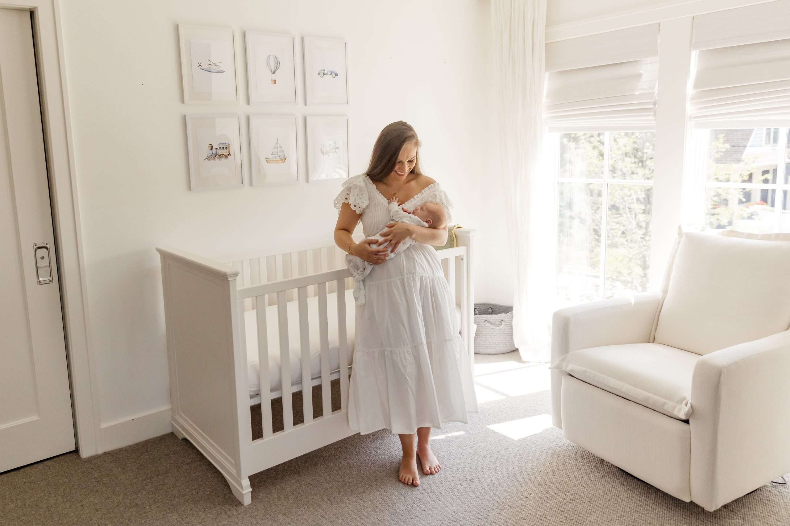 in home newborn photographer in minneapolis mn