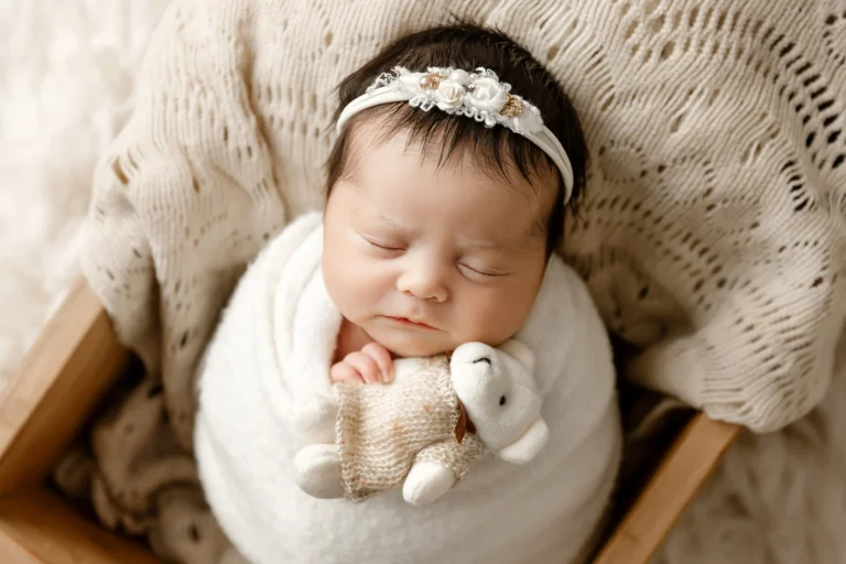 beautiful posed newborn photography minneapolis mn