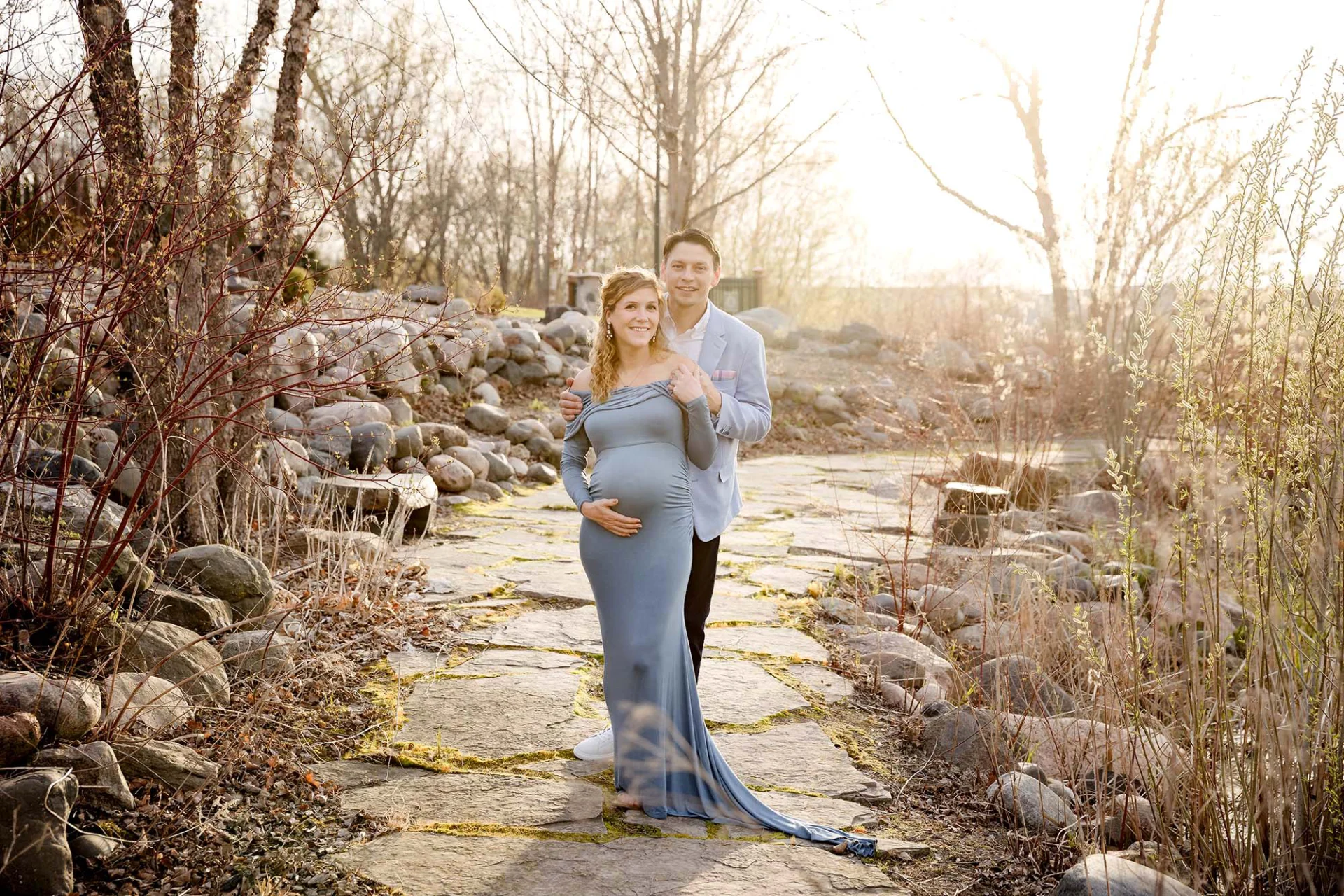 gorgeous outdoor maternity photos minneapolis mn